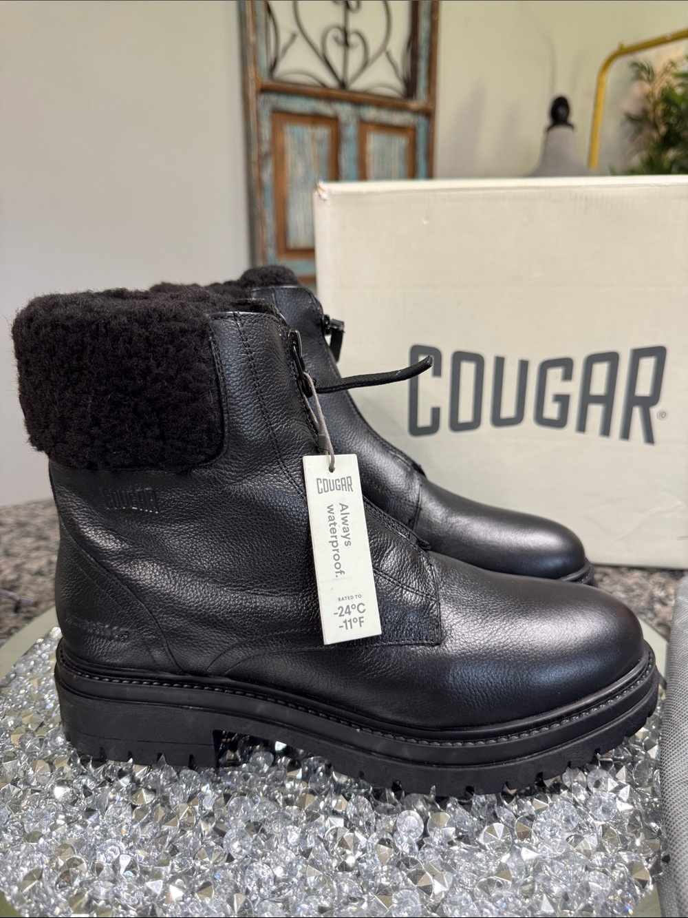 Cougar Vow Black Waterproof Leather Winter Ankle Boots with Shearling Cuff NEW